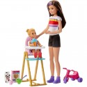 Barbie Skipper Babysitter dà la pappa
