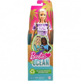 Barbie houdt van de oceaan