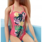 Barbie pop met zwembad