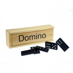 Dominosteine im Holz